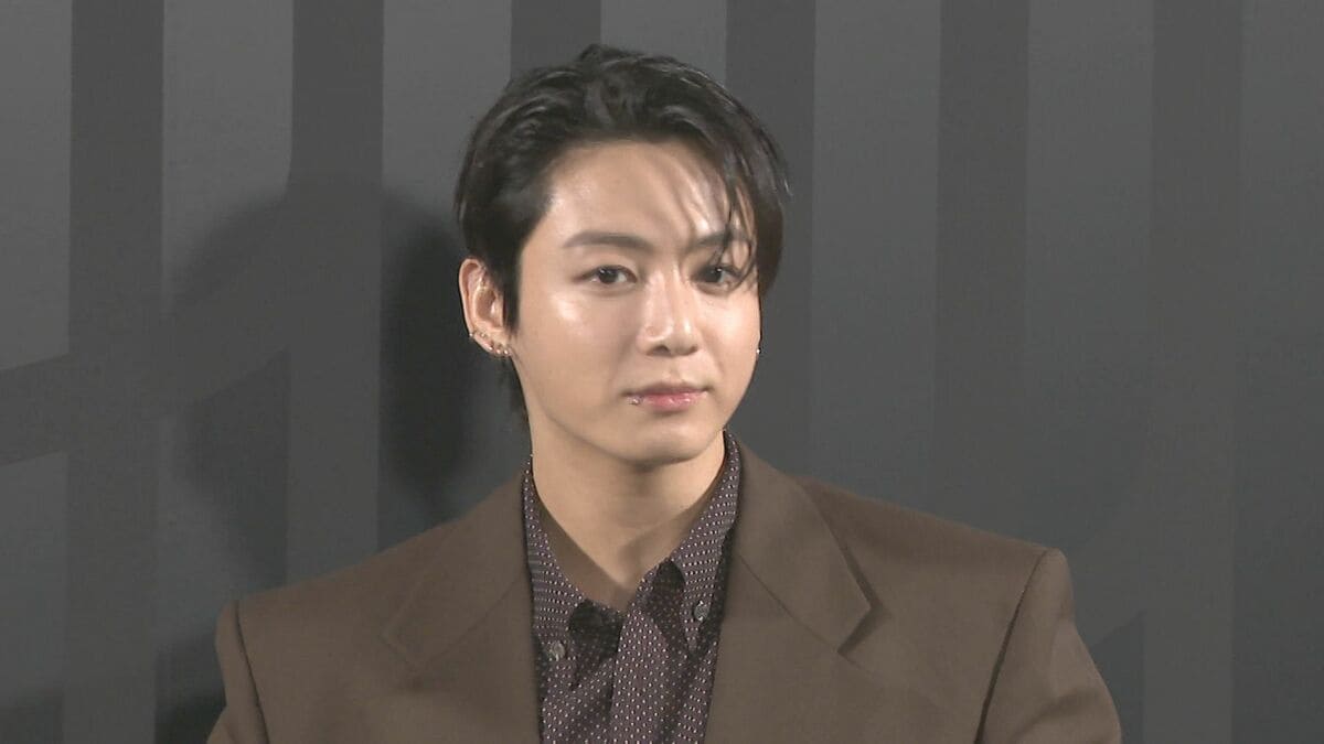 【BTS・ジョングク】銀座に降臨 豪華腕時計を身につけファンを魅了