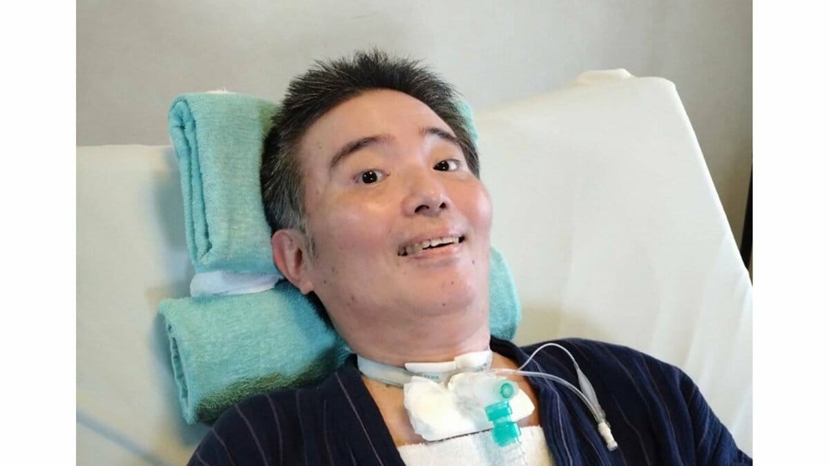 【 ALS闘病 】声優・津久井教生さん 月1回の医療チューブ交換完了を報告 「今唾液も痰も固めなので新しいカニューレとの相性は大切なのです〜」【ニャンちゅう】