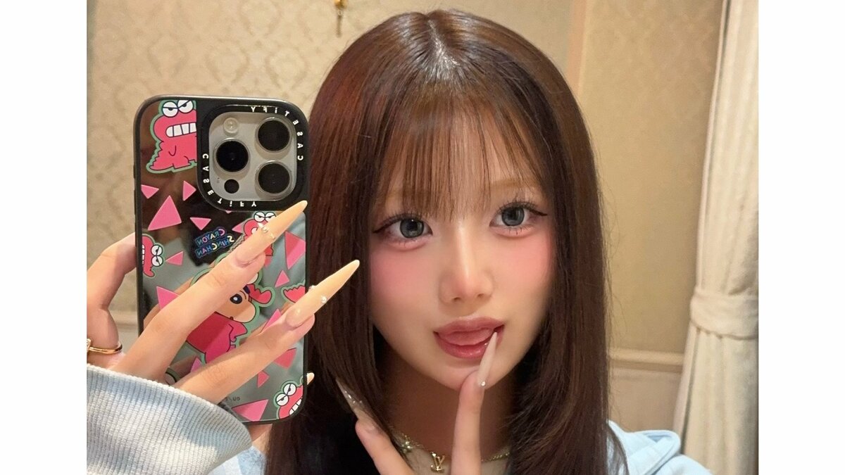 【 辻希美・長女 】希空 ハイトーンからわずか半月で髪色チェンジ 「やっぱり暗い色が落ち着くね」と自撮りショット公開