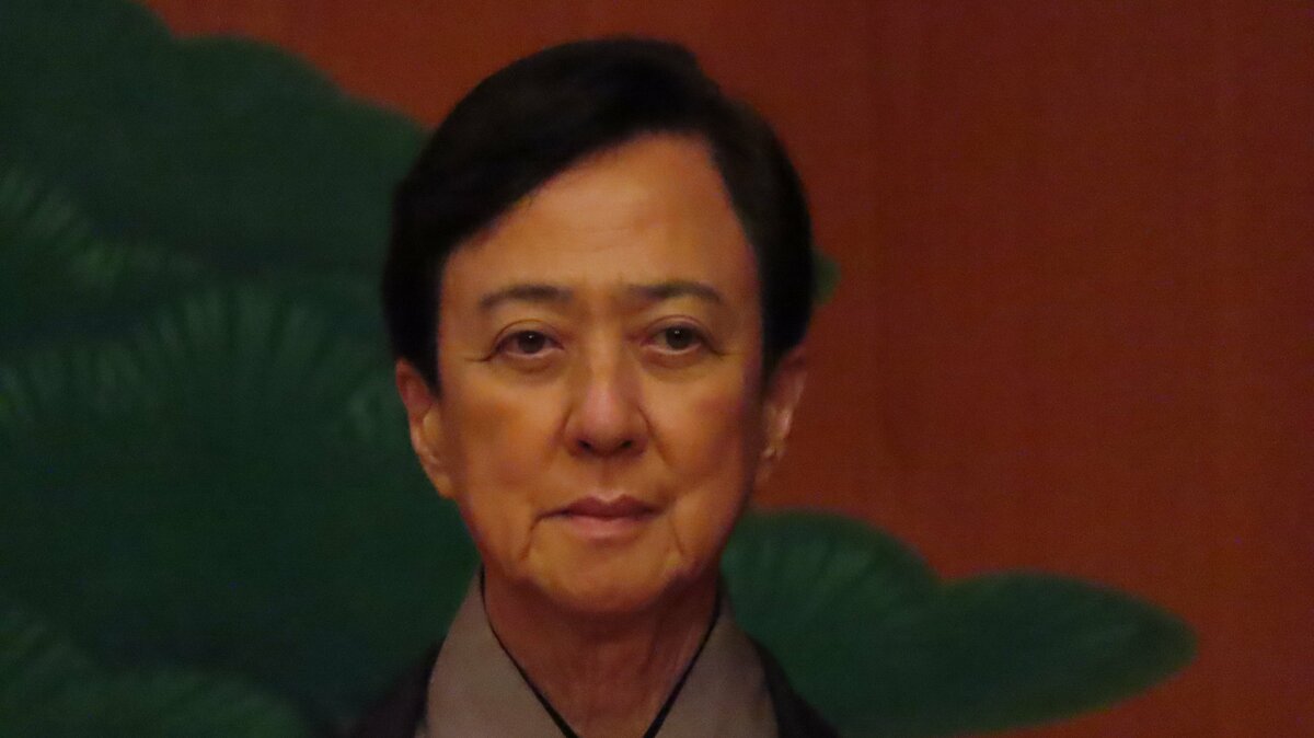 【坂東玉三郎】約40年前は「着られる衣裳がなかった」苦労を語る「多くの職人さんに助けられて今日の衣裳がある」
