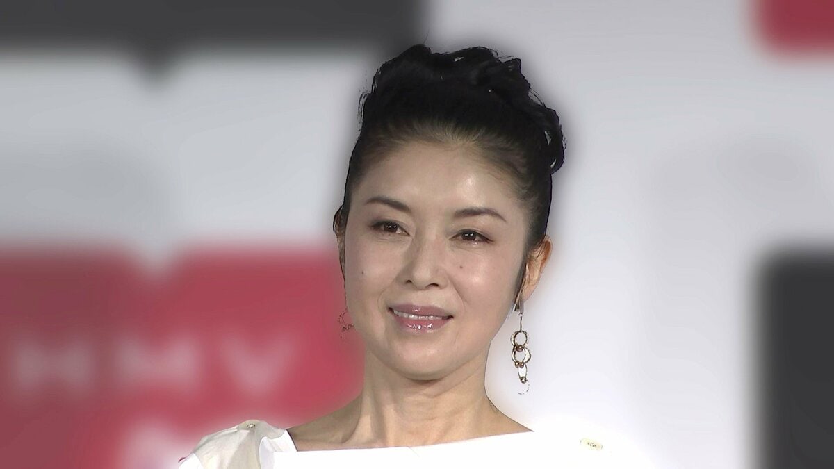【 藤あや子 】 37年間所属のバーニングを円満退所 直筆メッセージで感謝届ける「新たな決意と共に第二章をスタート」