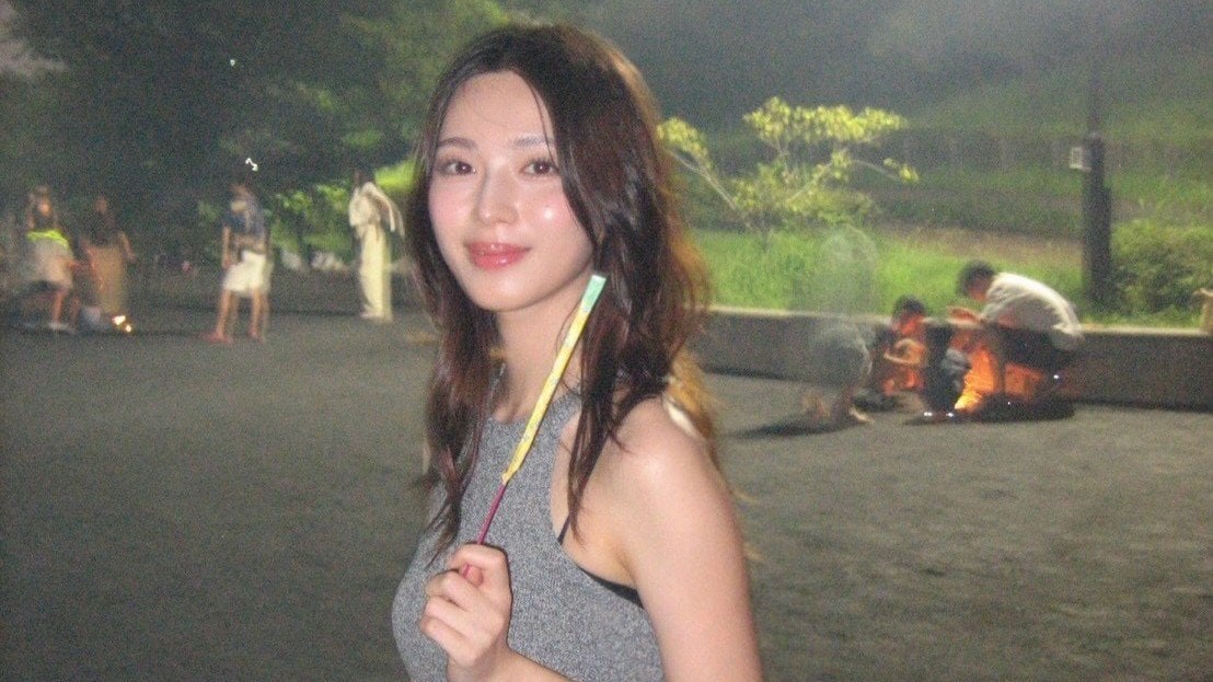 花火の夜【 白石聖 】〝夏の思い出〟プライベートショットにフォロワー癒され「爽やかで、素敵」