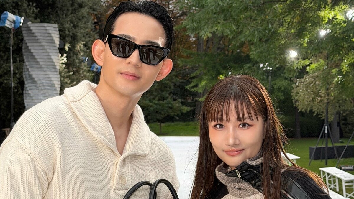 VIVANT 2ショットinパリ【 大塚愛 】竜星涼とステラ・マッカートニーのショーに来場 パリ・ファッションウィーク