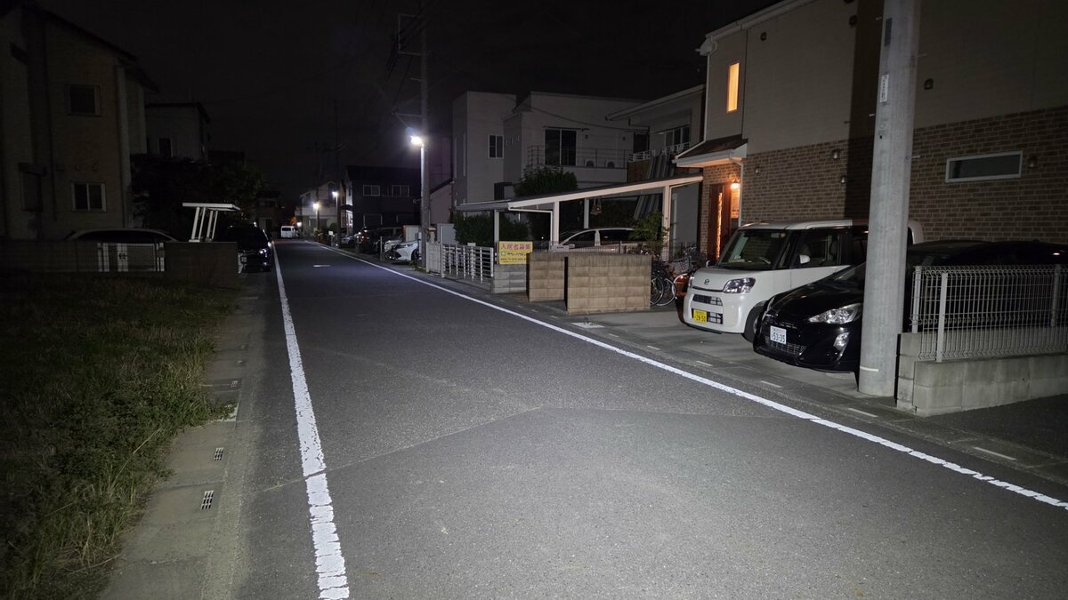 【速報】女性（23）が男に刃物のようなもので左手を切りつけられ軽傷　警察が逃走中の男の行方追う　埼玉・吉川市