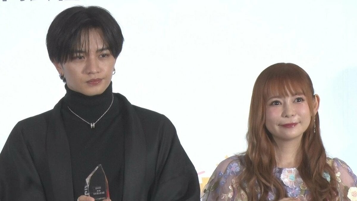 【 中島健人 】推し活大賞受賞〝僕という「星」を推していただき感謝〟中川翔子は母イチ推しアイドルとの同時受賞に〝母が呼吸困難に。親孝行ができた〟