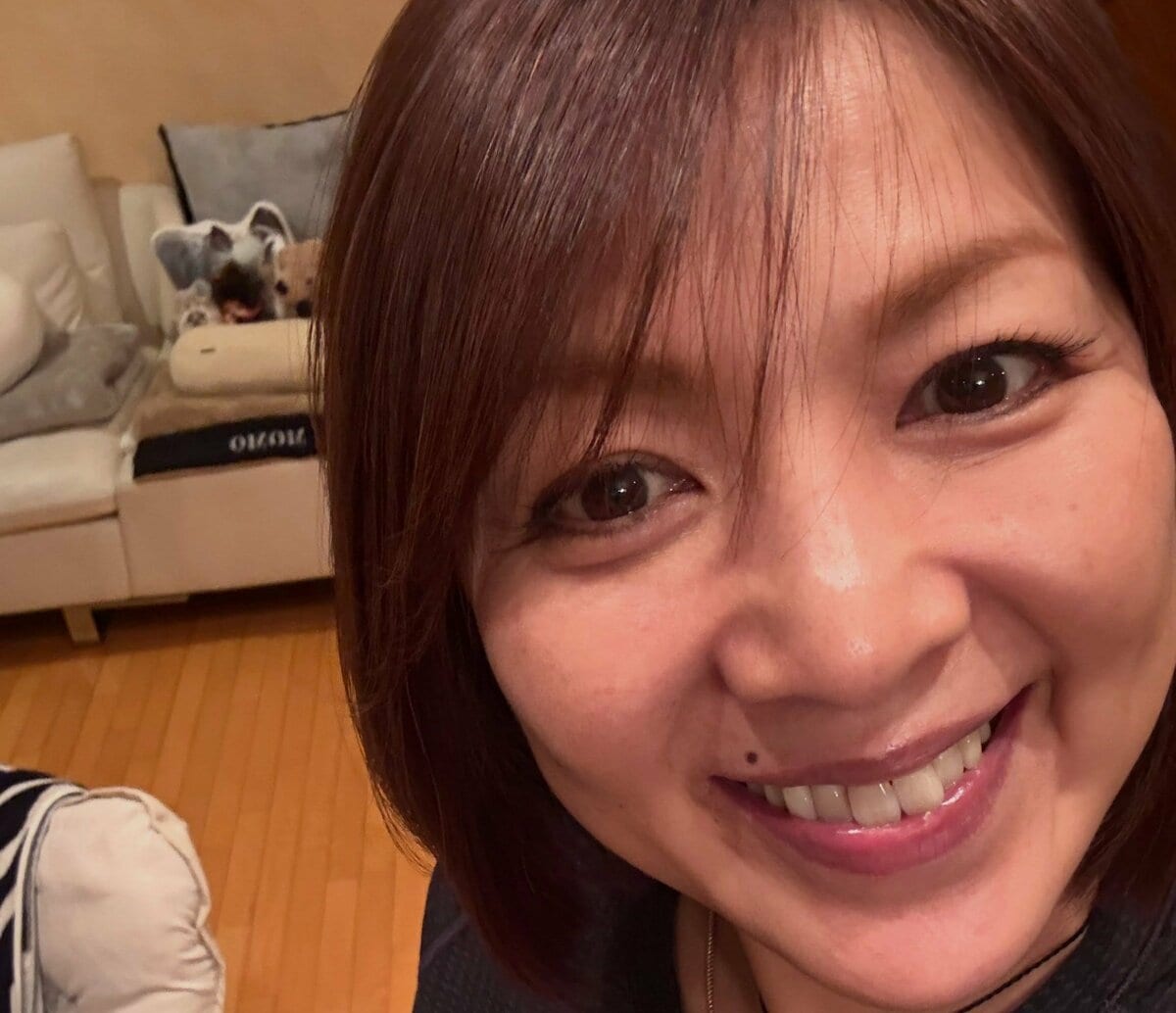 【飯島直子】人間ドック受診を報告に反響「おかえりなさい 可愛い笑顔いっぱい嬉しい」「胃袋が丈夫なの素敵です」