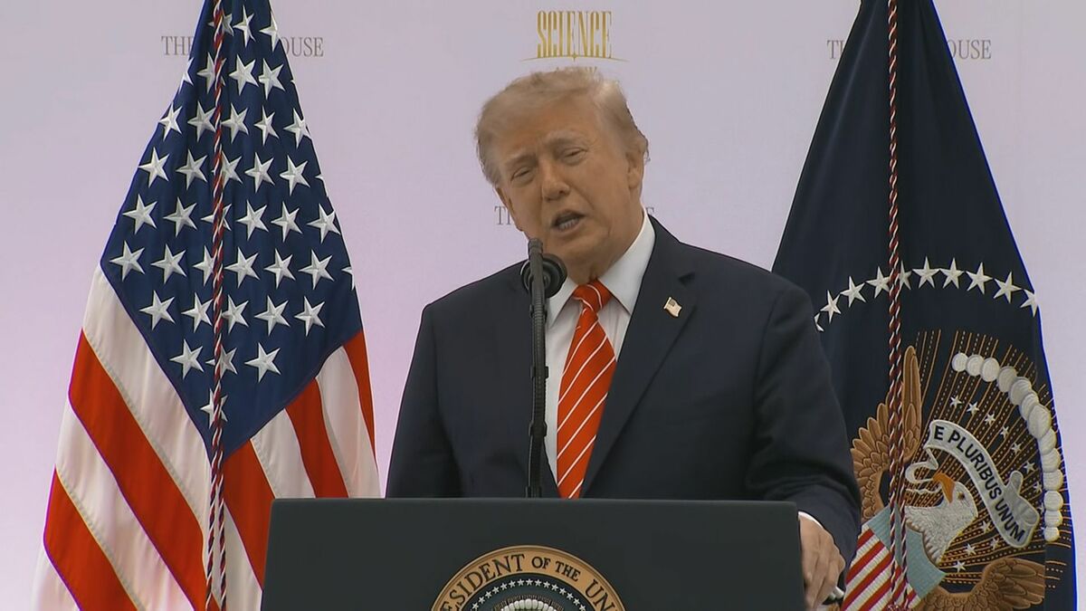 トランプ大統領 「SI」=超知能の用語使わず 「AI」=人工知能使用は「敵とみなす」