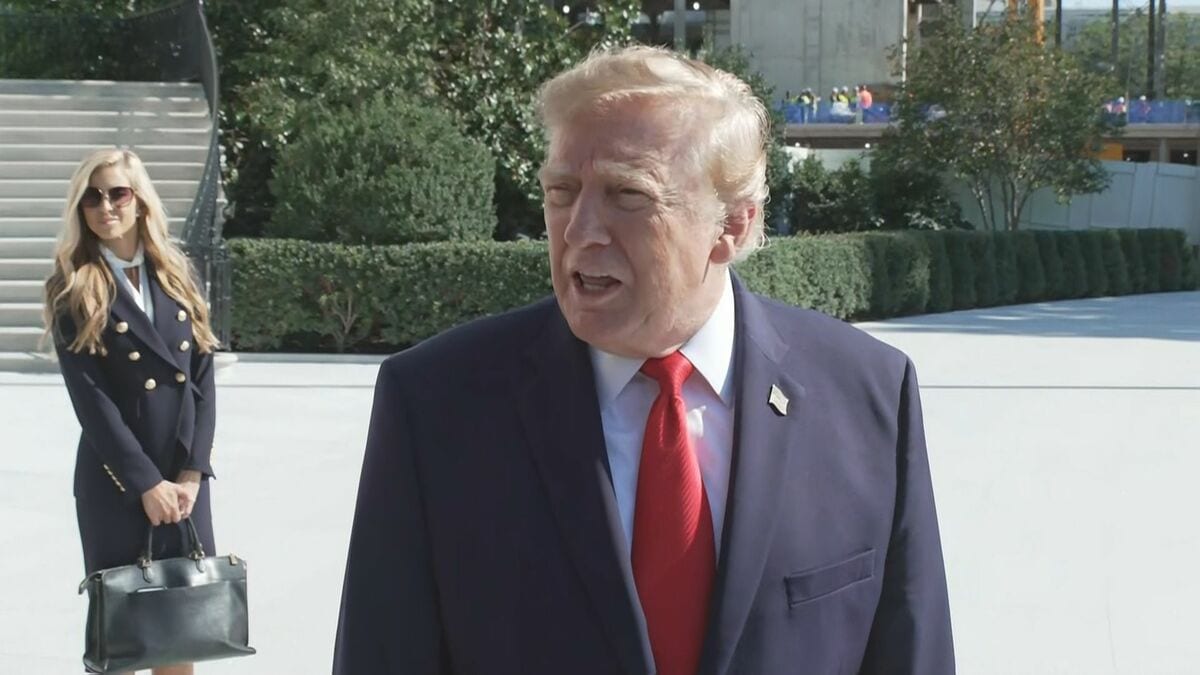 トランプ大統領 ウクライナへの情報共有を継続と明言