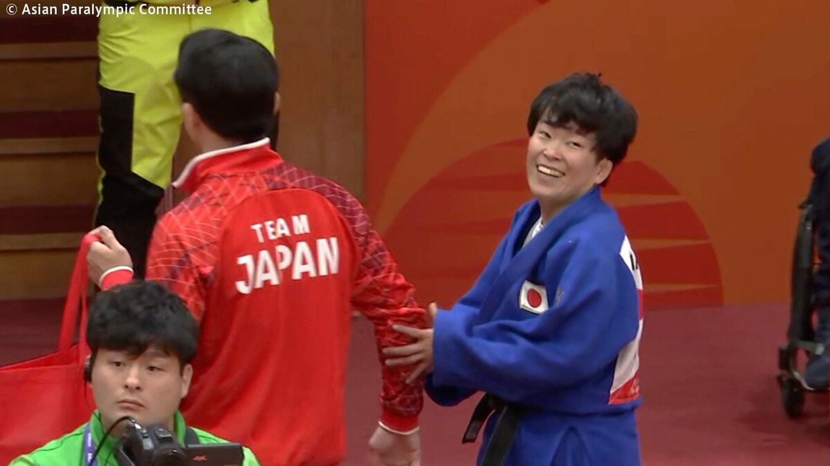 全盲の半谷静香が日本勢金メダル第1号 ！ 大逆転勝ちでアジア女王に輝く、2大会連続の表彰台【アジアパラ・柔道】