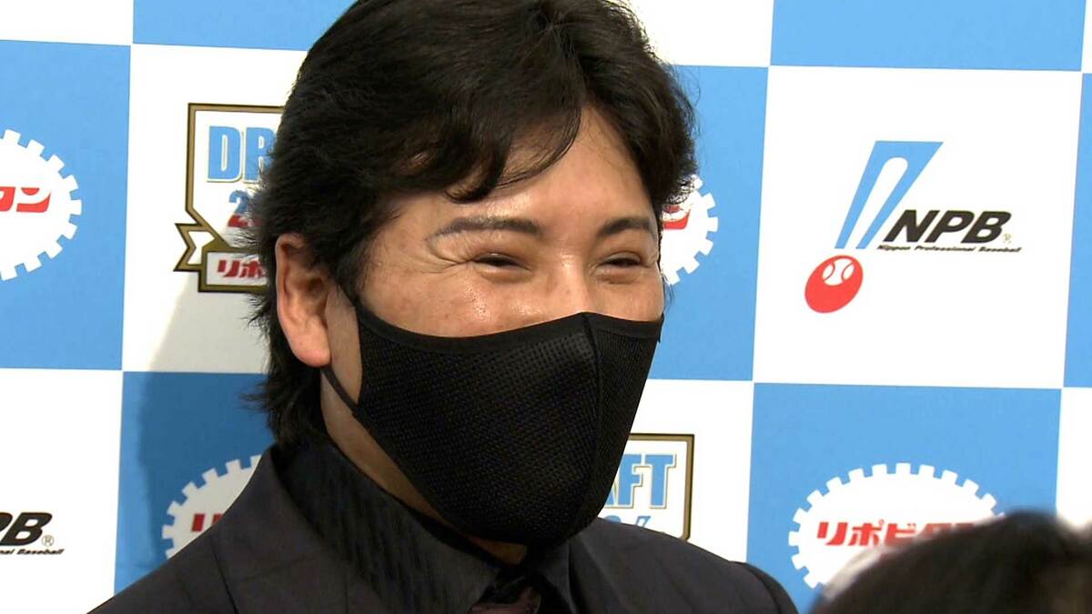 日本ハム 新庄監督「夢しかない選手です」“二刀流”菰田を称賛、「球団は1年目体作り、でも僕は(1軍に)上げます」と新庄流育成