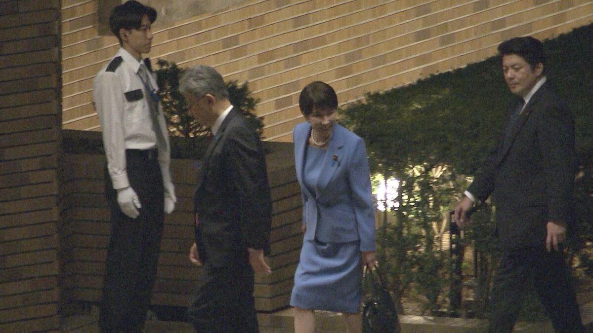 高市総理 総理公邸で閣僚らと夕食会開催 内閣改造後初