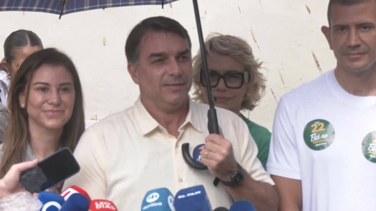 ブラジル大統領選で敗北のボルソナロ氏　米国・マイアミに到着か