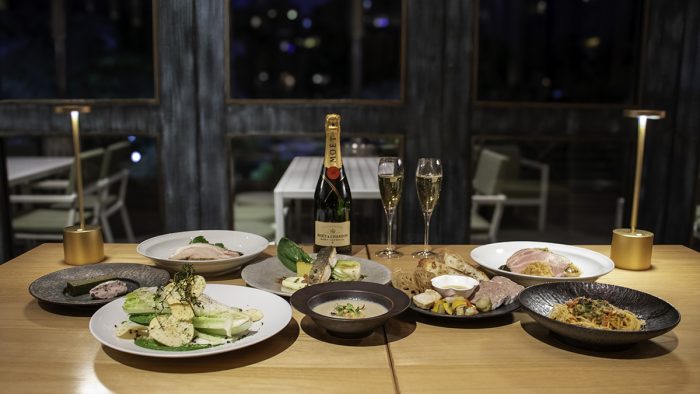 八芳園「Thrush Café」がディナータイムの通年営業を開始 5月末まではモエ・エ・シャンドンのフリーフロープランも楽しめる