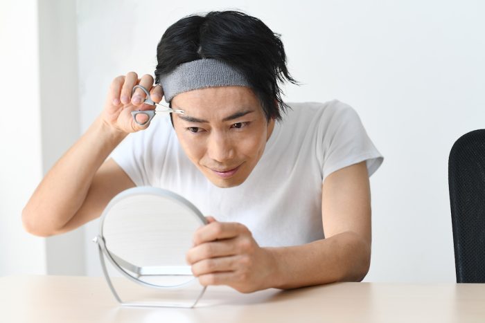 【調査報告】眉毛の形で顔の印象は決まる?! 眉毛が印象的な芸能人の最新ランキングで1位に輝いたのは？