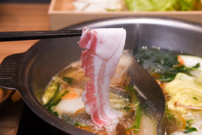 温野菜の2025夏メニューは「夏ふぐ」&「山形恵み豚」が主役! 「しゃぶしゃぶ温野菜」新メニュー試食会をレポート