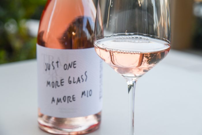おしゃれなボトルにも注目！ 「Tramari WORLDWIDE PREVIEW: Just One More Glass Amore Mio」で南イタリアのロゼワイン『トラマーリ』を体験