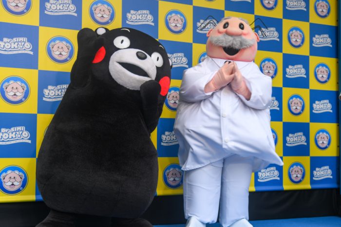 くまモンとメキシコの国民的人気キャラクターがキレッキレのダンスで共演! 「Dr.Simi」のポップアップストアがグランドオープン
