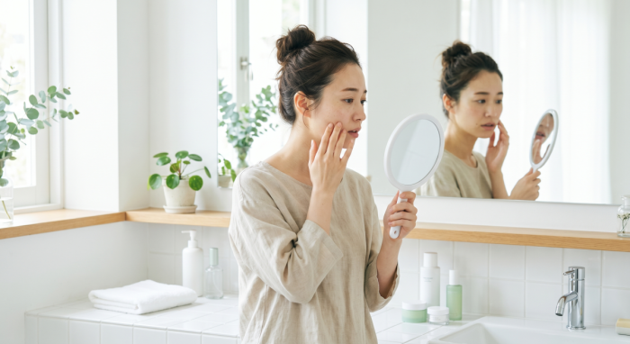 皮膚科医調査で見えた、肌トラブルと腸内環境の関係　グルテンとのつながりにも注目