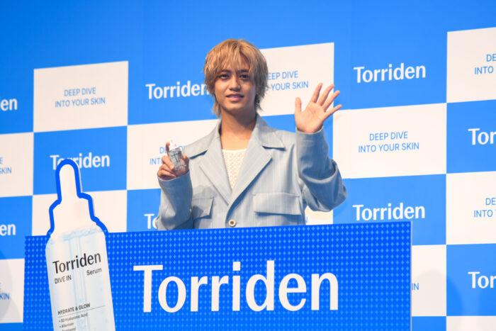 “キンプリでも見せない”姿が見どころ？ Torridenブランドアンバサダーの髙橋海人が新CM発表会に登場