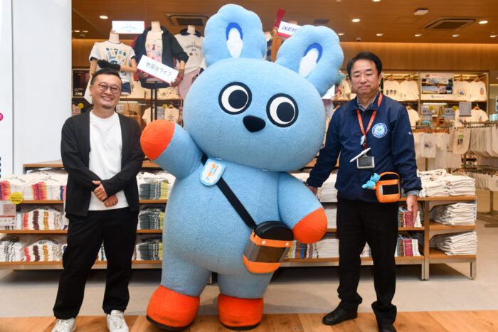 鉄道ファンも驚く「小田急×京王」コラボなど、世田谷ラバー垂涎のアイテムが登場! 「ユニクロ世田谷千歳台店」リニューアル内覧会