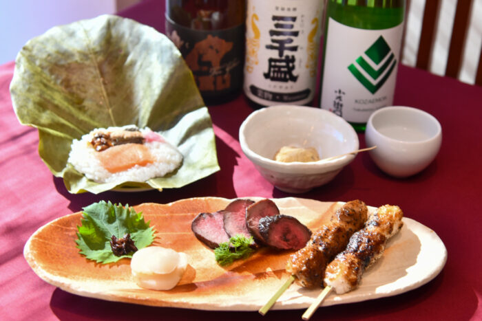 岐阜県の珍味「へぼ」とは? 「VIVANT」のロケ地として話題沸騰、東美濃エリアの郷土食を味わう
