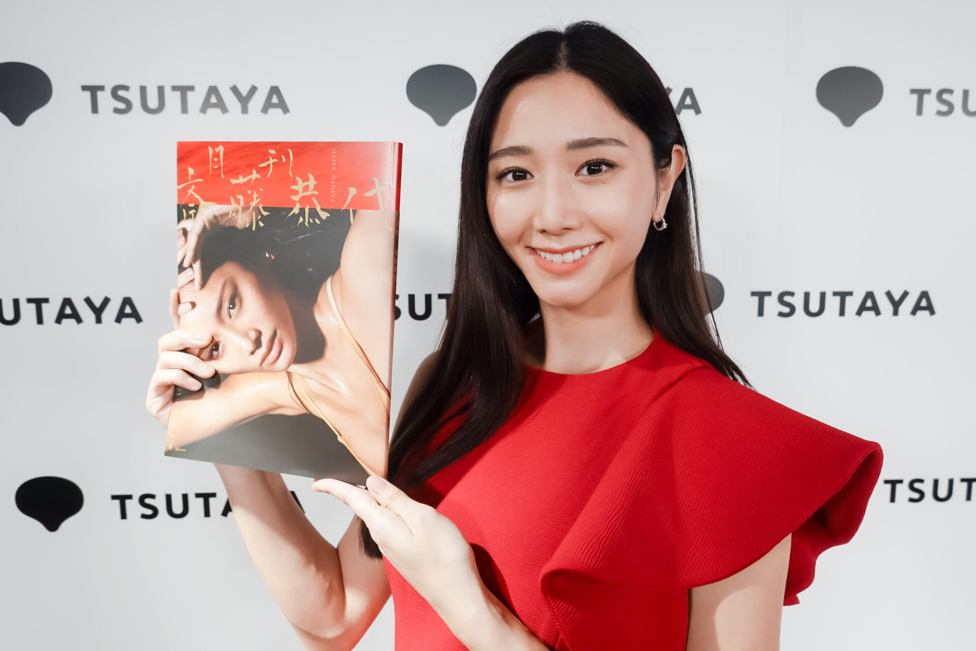 【インタビュー】斎藤恭代、芸能活動10年目のメモリアル 写真集『月刊 斎藤恭代』は、「人生に起こることすべてに意味があるとかみしめてやらせていただきました」