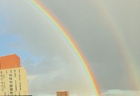 すごい奇跡だ！二重に架かった虹。その根本には驚きの・・！！【海外・動画】
