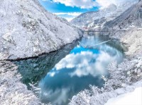 富山県の秘境で撮影された冬景色が絶景だと話題に！「ファンタジーの世界に紛れ込んじゃった」「夢のような景色」