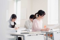 「同じ大学に行こうね」そう約束した親友に、卒業式で無視された理由が切なすぎる