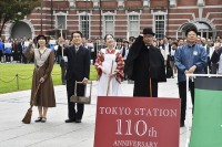 「第17回 東京エキマチ キラピカ作戦」で開業110年をむかえた東京駅とその周辺を大掃除！ 就業者など1200名超が感謝を込めて早朝そうじイベントに参加