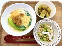 豆乳でつくる女子大生考案バランスランチが◎　味の相性を意識し開発　誰もが満足できるメニューでたんぱく質＆鉄分チャージ　間食を飲料の豆乳に置き換えるだけで栄養補給＆満腹感◎