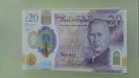 チャールズ国王の新紙幣公開　キャッシュレス決済増えるも“紙幣は必要不可欠”