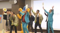 落語家の三遊亭吉馬さんとお笑い芸人のキラーコンテンツが特殊詐欺防止呼びかけ　警視庁練馬署