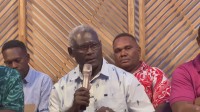 ソロモン諸島　新首相選出へ ソガバレ首相は続投せず