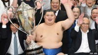 【大相撲 夏場所・回顧】番付崩壊…「番狂わせ」は死語か 角界に迫る世代交代の波