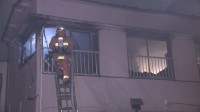 東京・北区で2階建て住宅など5棟燃える火災　警視庁が放火の容疑で男を現行犯逮捕