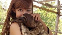 【川崎希】家族でピラニア釣り＆ナマケモノ抱っこ…世界旅行はアマゾンを経てメキシコ・カンクンへ