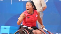 車いすテニス・上地結衣、シングルスで金メダル！逆転で世界1位破り、日本女子史上初・単複2冠の快挙【パリパラリンピック】