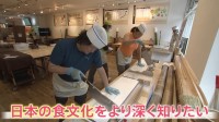 外国人観光客に“体験型グルメ”人気！「頑張って作ったからより美味しい」ラーメン＆鯛焼きに“食品サンプル”作りも