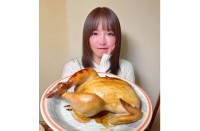 大食いタレント・もえのあずきさん　「とっても美味しそう」　連日の「爆食」画像に反響