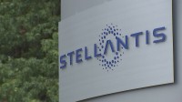 欧州自動車大手・ステランティスが「4000億円赤字見通し」2025年1月～6月期 トランプ関税影響も