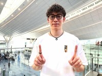 石川祐希 イタリアへ出発 チームに合流へ、11年目のシーズンに気合十分 10月には日本で髙橋藍が所属するサントリーと初対決