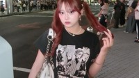 【辻希美・長女】希空　夜の渋谷を闊歩「NANAのTシャツ可愛すぎる」コミックのTシャツで貪欲におしゃれ