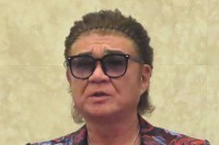 【 小沢仁志 】　唯一の特技は「銃」　映画のため　「フィリピンの特殊部隊とずっと訓練」