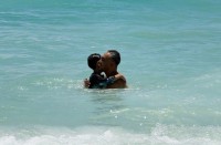 【 市川團十郎 】 「ハワイってやっぱり　ハワイって感じが素敵❤」　家族で海を堪能　「時の流れと成長感じる」