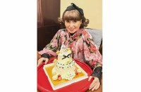 【 黒柳徹子 】 「今日は、私のお誕生日」　笑顔で報告　「たくさんの方に、お祝いをして頂きました♥」