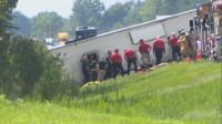アメリカ・ニューヨーク州北部で観光バスが横転　5人死亡・数十人けが　ナイアガラの滝から市内に向かう途中