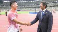 桐生祥秀「9秒8台が出ないと決勝に行けない、そこ目掛けて」織田裕二「一番最初から見てるけど、一番いい感じ」【東京世界陸上】