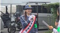 若者の街で「闇バイト」撲滅を呼びかけ　フリーアナウンサーの皆藤愛子さんが1日警察署長に就任　警視庁北沢署