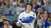 大谷翔平、二刀流で1試合2ホーマー！衝撃の143m弾、勝てばWS進出の一戦、“大谷劇場”に本拠地沸く